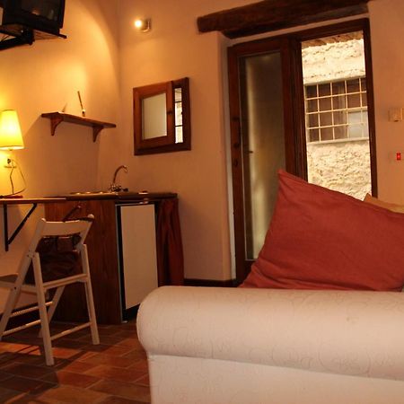 Trilocale Nel Centro Storico Apartamento Montemerano Exterior foto