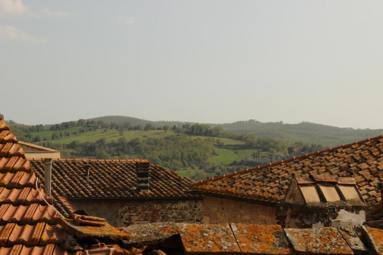 Trilocale Nel Centro Storico Apartamento Montemerano Exterior foto